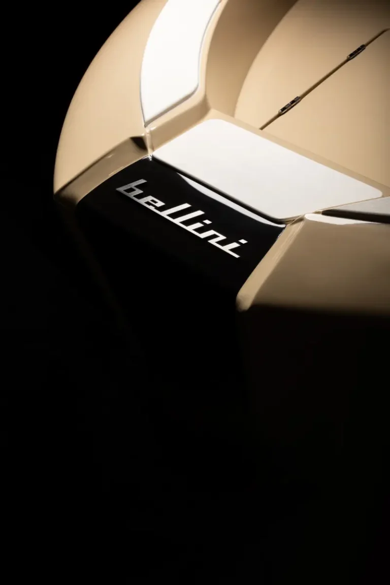 HFM-Bellini-Yacht-Artistiche-3.webp